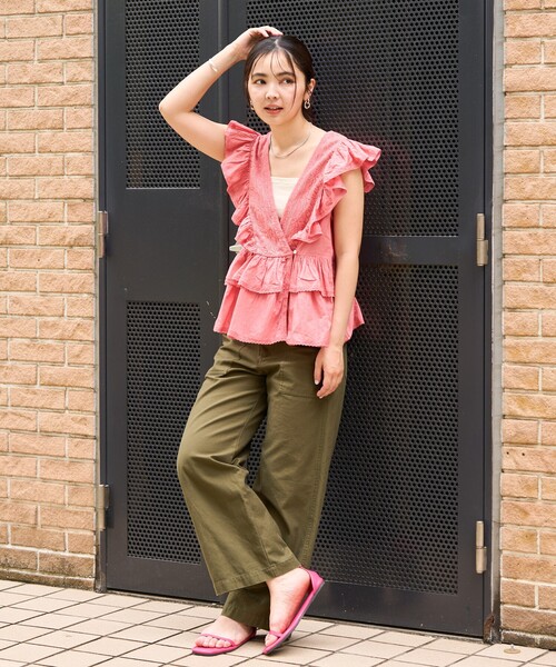FREAK'S STORE(フリークスストア)の「インド ノースリーブ レースフリル カシュクールトップス(シャツ/ブラウス・レディース・ブラック/オフホワイト/ピンク/イエロー・フリ-)」の10枚目の写真