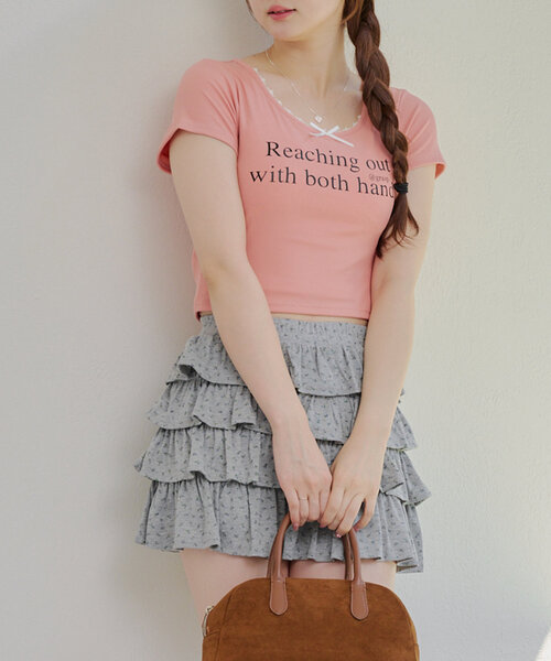 continuer de NICE CLAUP（コンティニューデナイスクラップ）の「【@re.__mi23セレクト】衿ぐりレーステレコT（Tシャツ/カットソー・レディース・ブラック/オフホワイト/ピンク・FREE）」の11枚目の写真