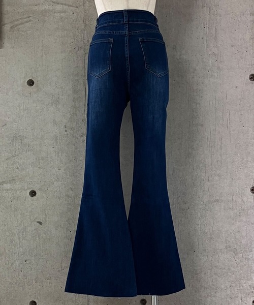 m me eme フレアデニムパンツ m me eme フレアデニムパンツ