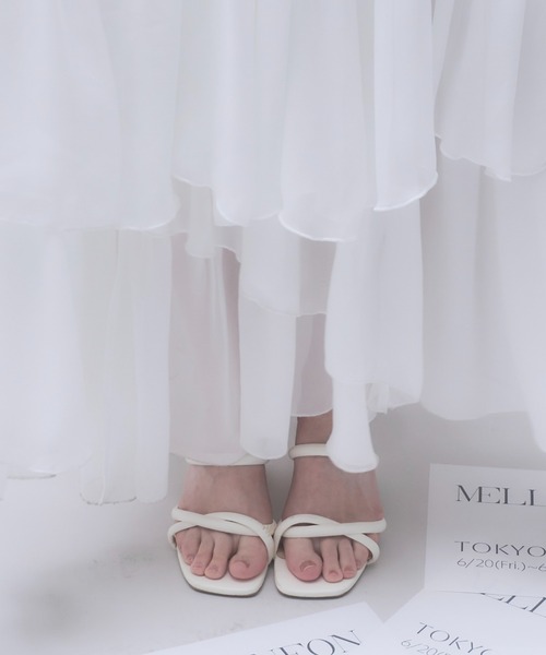 mellowneon（メロウネオン）の「クロスストラップミュールサンダル（サンダル・レディース・アイボリー/ブラック・SMALL/MEDIUM/LARGE）」の12枚目の写真