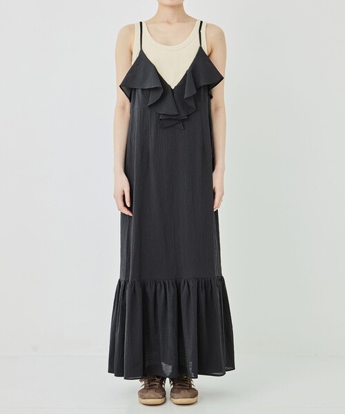 PUBLIC TOKYO(パブリックトウキョウ)の「ラッフルキャミワンピ(ワンピース・レディース・グリーン/ブラック・FREE)」の6枚目の写真