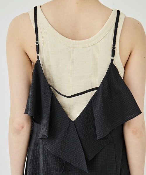 PUBLIC TOKYO(パブリックトウキョウ)の「ラッフルキャミワンピ(ワンピース・レディース・グリーン/ブラック・FREE)」の10枚目の写真