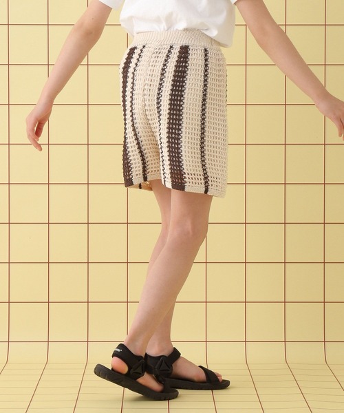 LEPSIM（レプシィム）の「【KIDS】配色ラインニットショートパンツ　451660（その他パンツ・キッズ・アイボリー/ネイビー・140/120）」の7枚目の写真