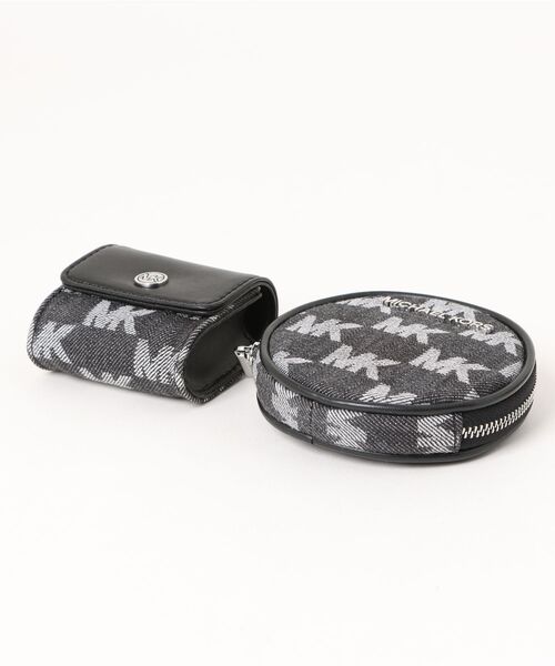 MICHAEL KORS(マイケルコース)の「JET SET ITEM クロスボディ ウィズ テックアタッチ ミディアム - MKシグネチャー(ショルダーバッグ・レディース・ブラック・FREE)」の5枚目の写真