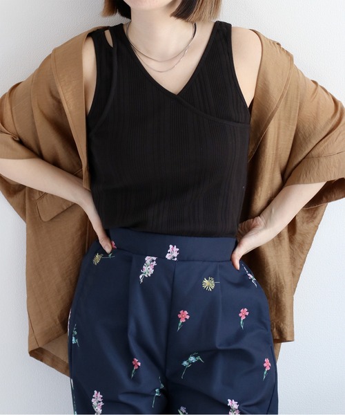 cepo（セポ）の「〈前後2way〉アシメネックタンクトップ（タンクトップ・レディース・オフホワイト/ブラック/ライム・M）」の12枚目の写真