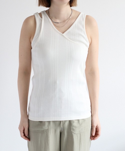 cepo（セポ）の「〈前後2way〉アシメネックタンクトップ（タンクトップ・レディース・オフホワイト/ブラック/ライム・M）」の6枚目の写真