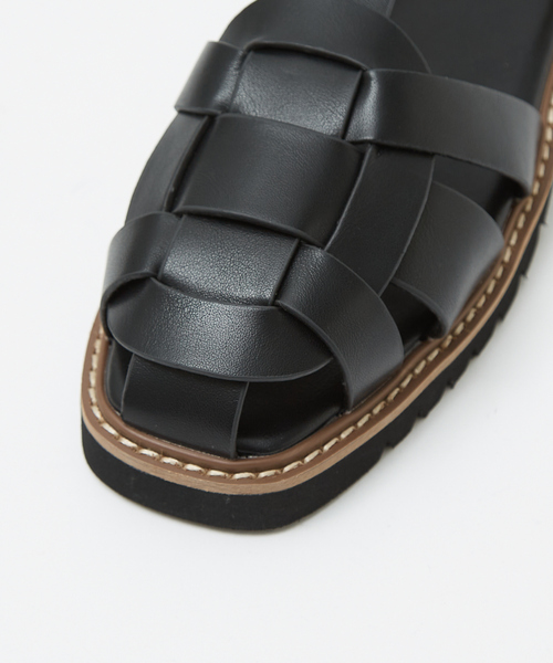 Au BANNISTER（オゥバニスター）の「【販売店舗限定】グルカサンダル（サンダル・レディース・アイボリー/ブラック/ベージュ・37/38/35/36/39）」の17枚目の写真