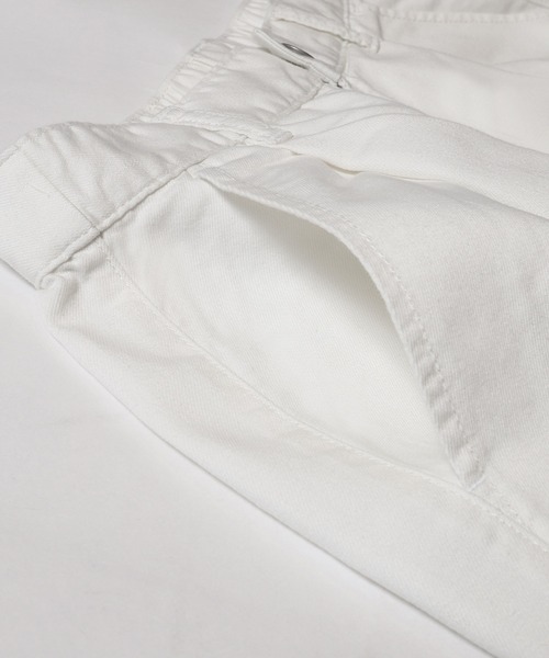 coca（coca）（コカ）の「タックデニムパンツ（デニムパンツ・レディース・ホワイト/ライトブルー/ブルー・S/M/L）」の17枚目の写真