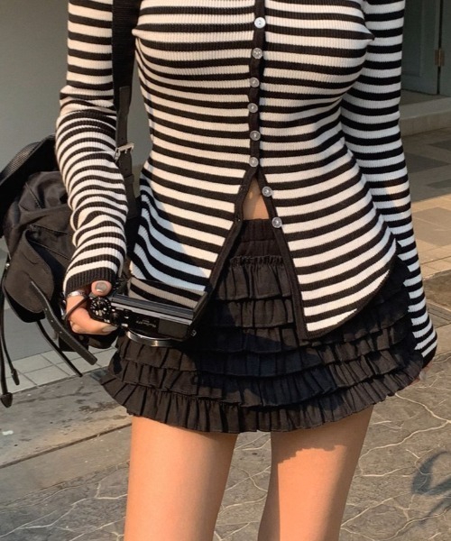 A'GEM/9 × .kom 『.KOM/ドットケーオーエム』 フリルショート