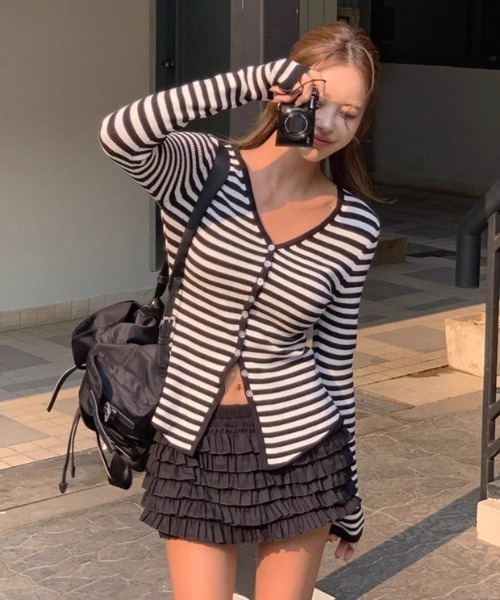 A'GEM/9 × .kom 『.KOM/ドットケーオーエム』 フリルショートパンツ