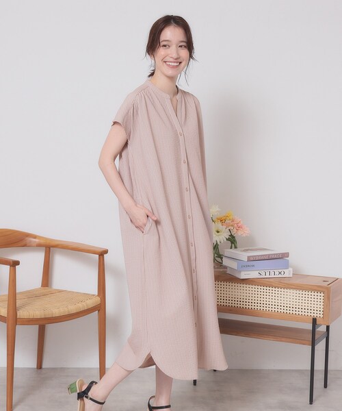 ITS'DEMO（イッツデモ）の「【洗濯機OK／洗濯後しわになりにくい】カットサッカー前開きワンピース（ワンピース・レディース・ベージュ/ネイビー/オレンジ/サックスブルー・00）」の5枚目の写真