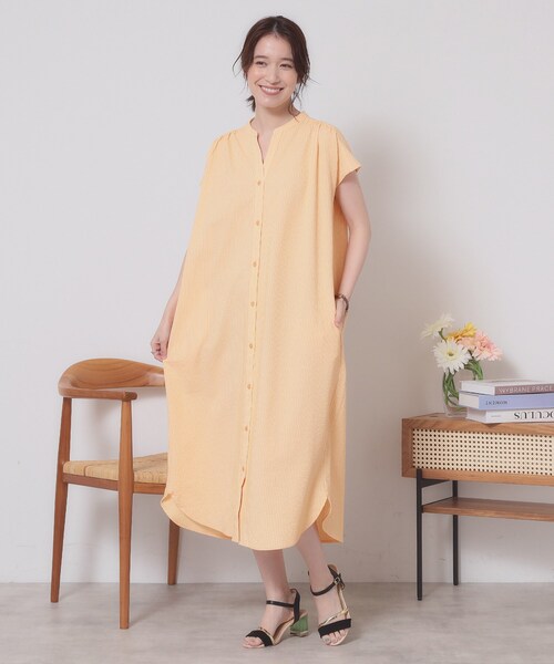 ITS'DEMO（イッツデモ）の「【洗濯機OK／洗濯後しわになりにくい】カットサッカー前開きワンピース（ワンピース・レディース・ベージュ/ネイビー/オレンジ/サックスブルー・00）」の10枚目の写真