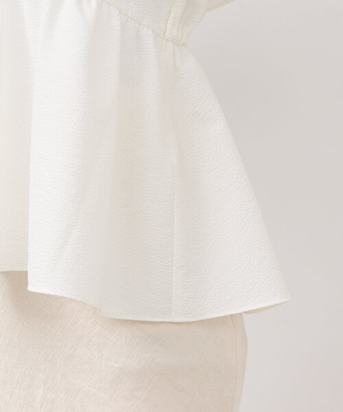 La boutique BonBon(ラブティックボンボン)の「【最強モテブラウス】アシメラッフルキャミブラウス(シャツ/ブラウス・レディース・グレイッシュベージュ/ホワイト/ブルー系その他・FREE)」の8枚目の写真