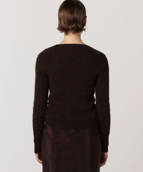 JACQUEMUS(ジャックムス)の「JACQUEMUS LA MAILLE PAU アシンメトリーニット(ニット/セーター・レディース・ライトベージュ/ダークブラウン・34)」の11枚目の写真