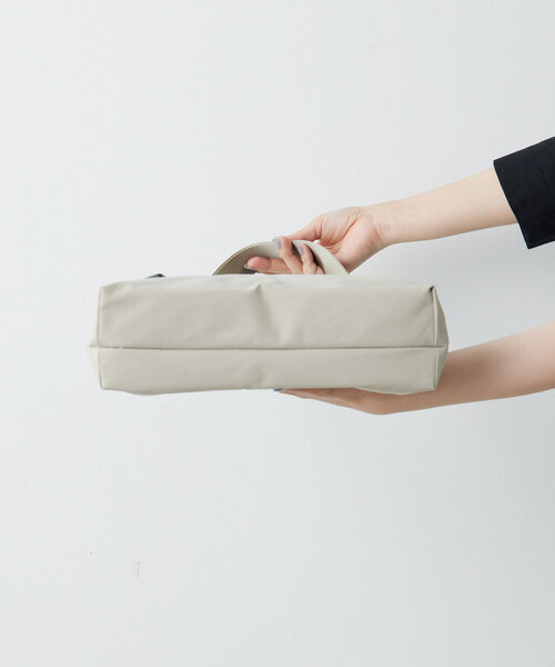 ear PAPILLONNER（イアパピヨネ）の「《撥水/軽量》樹脂チャームフラップショルダーバッグ（ショルダーバッグ・レディース・グレー系その他/ブラック系その他・FREE）」の22枚目の写真