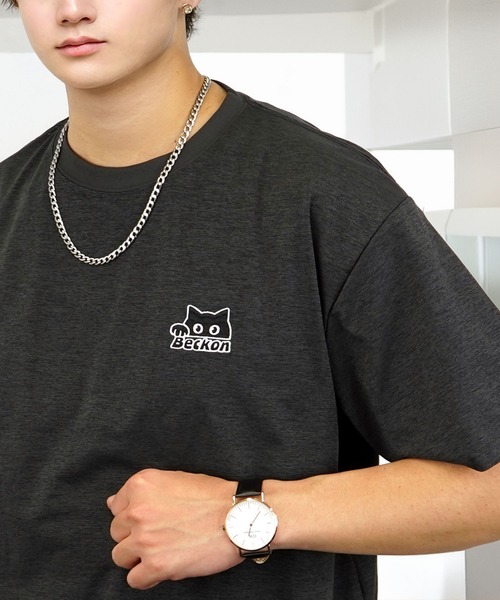 L'atelier(ラトリエ)の「接触冷感 ストレッチ Tシャツ半袖 刺繍 ワンポイント(Tシャツ/カットソー・メンズ・グリーン系1/ホワイト系1/ブラック系1/ブルー系1/ホワイト系3/ホワイト系2/ブルー系2/ブラック系2/ブルー系3/ブラック系3/グリーン系2/グリーン系3/ネイビー系5/ネイビー系1/ブラック系4/ホワイト系5/ブラック系その他5/ブラック系5/ブラック系その他/ネイビー系4/ブラック系その他4/ホワイト系4・M/L/LL)」の7枚目の写真