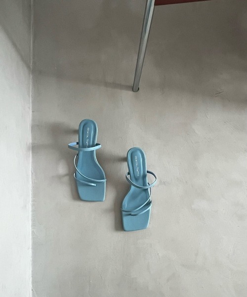 ORiental TRaffic by yuri（オリエンタルトラフィックバイユリ）の「【ZOZOTOWN限定】アシメストラップミュールサンダル/51291（サンダル・レディース・ブラック/ゴールド/シルバー/ブルー・S/M/L/LL）」の20枚目の写真