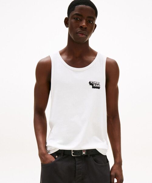 tommy jeans(トミー ジーンズ)の「スリムスタックタンクトップ(Tシャツ/カットソー・メンズ・ブラック/ホワイト・SMALL/MEDIUM/X-SMALL/LARGE/X-LARGE)」の1枚目の写真