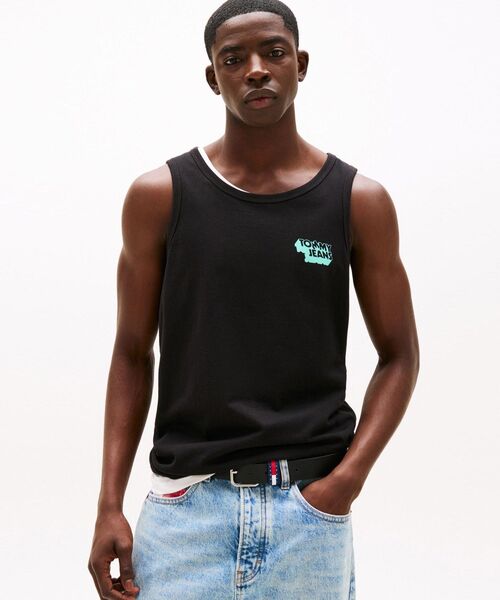 tommy jeans(トミー ジーンズ)の「スリムスタックタンクトップ(Tシャツ/カットソー・メンズ・ブラック/ホワイト・SMALL/MEDIUM/X-SMALL/LARGE/X-LARGE)」の2枚目の写真