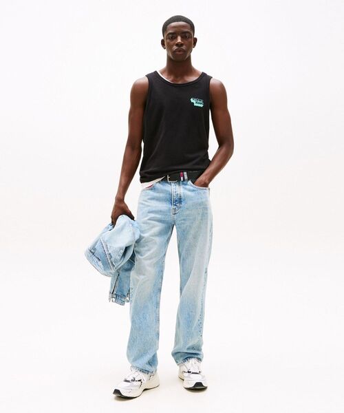 tommy jeans(トミー ジーンズ)の「スリムスタックタンクトップ(Tシャツ/カットソー・メンズ・ブラック/ホワイト・SMALL/MEDIUM/X-SMALL/LARGE/X-LARGE)」の4枚目の写真