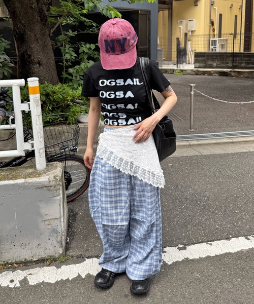 MEMECLE(メメクル)の「【 MEMECLE / メメクル 】レタリング プリントロゴTシャツ(Tシャツ/カットソー・レディース・ホワイト/ブラック/グレー・S/M)」の15枚目の写真