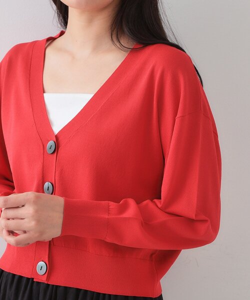 OPAQUE.CLIP(オペークドットクリップ)の「UV Vネックニットカーディガン【接触冷感/洗濯機洗い可/抗ピル】(カーディガン/ボレロ・レディース・ブラック/ブラウン系その他/レッド系1/ホワイト・00)」の19枚目の写真