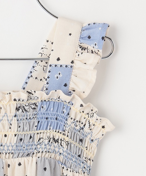 petit main（プティマイン）の「【リンク】総柄シャーリングワンピース(キッズ)（ワンピース・キッズ・ライトベージュ/ブルー・90cm/120cm/80ｃｍ/130cm/110cm/100cm）」の12枚目の写真