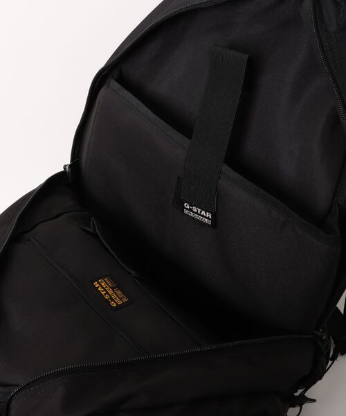 G-STAR(ジースター)の「Cargo Backpack 2.0/ミリタリーディテールカーゴポケットバックパック(バックパック/リュック・メンズ・ブラック・ONE SIZE)」の7枚目の写真