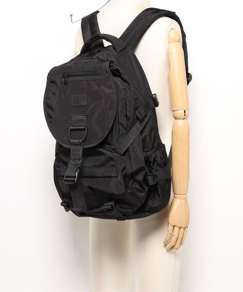 G-STAR(ジースター)の「Cargo Backpack 2.0/ミリタリーディテールカーゴポケットバックパック(バックパック/リュック・メンズ・ブラック・ONE SIZE)」の9枚目の写真