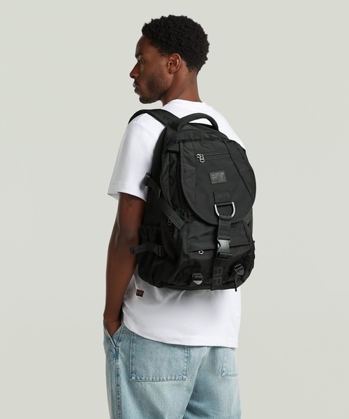 G-STAR(ジースター)の「Cargo Backpack 2.0/ミリタリーディテールカーゴポケットバックパック(バックパック/リュック・メンズ・ブラック・ONE SIZE)」の4枚目の写真