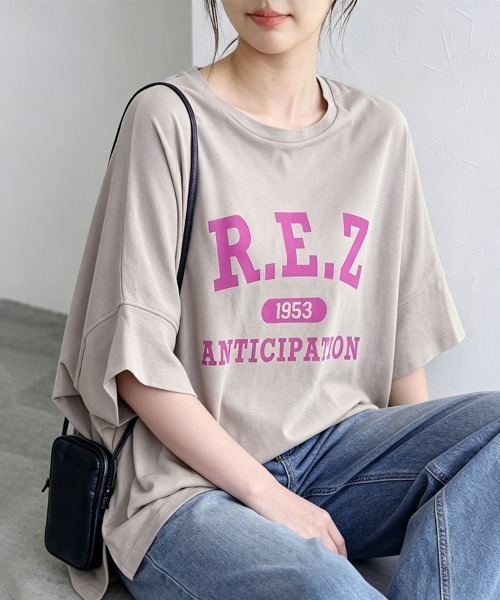 ONEP STAR(ワンピスター)の「プリント入りオーバーサイズTシャツ(Tシャツ/カットソー・レディース・ベージュ/ブラック×イエロー/モカ/グレー×サックスブルー/ホワイト×イエロー/ホワイト×ブラック/グレー×ホワイト・MEDIUM)」の14枚目の写真
