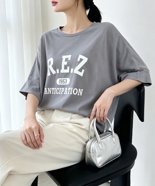 ONEP STAR(ワンピスター)の「プリント入りオーバーサイズTシャツ(Tシャツ/カットソー・レディース・ベージュ/ブラック×イエロー/モカ/グレー×サックスブルー/ホワイト×イエロー/ホワイト×ブラック/グレー×ホワイト・MEDIUM)」の22枚目の写真