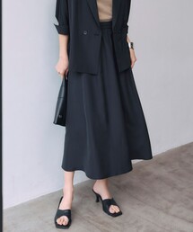 ICB（アイシービー）の「シルクエステルタフタ フレアスカート（スカート・レディース）」