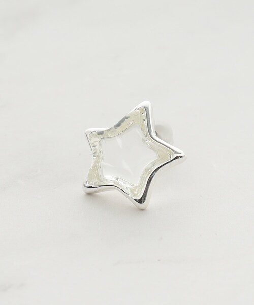 SHOO・LA・RUE（シューラルー）の「【チタンポスト】クリア星ピアス（ピアス（両耳用）・レディース・ブラック/ゴールド/シルバー・00）」の5枚目の写真