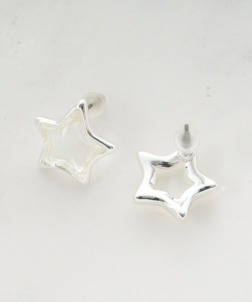 SHOO・LA・RUE（シューラルー）の「【チタンポスト】クリア星ピアス（ピアス（両耳用）・レディース・ブラック/ゴールド/シルバー・00）」の6枚目の写真