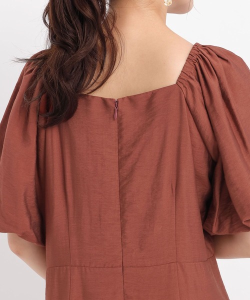 Andemiu(アンデミュウ)の「2WAYパフスリーブワンピース581664(ワンピース・レディース・ブラック/モカ/レンガ・FREE)」の21枚目の写真