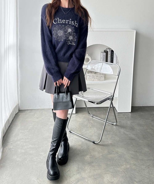 FIRST MOOD(ファーストムード)の「《FIRSTMOODコラボ》フラワー刺繍シャギーニット(ニット/セーター・レディース・ネイビー/オフホワイト・MEDIUM/LARGE)」の9枚目の写真