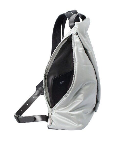 HIROKO HAYASHI(ヒロコハヤシ)の「ENORME(エノルメ)リュック(バックパック/リュック・レディース・グレー/ブラック・00)」の16枚目の写真