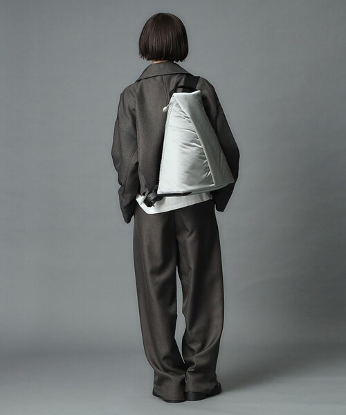 HIROKO HAYASHI(ヒロコハヤシ)の「ENORME(エノルメ)リュック(バックパック/リュック・レディース・グレー/ブラック・00)」の18枚目の写真