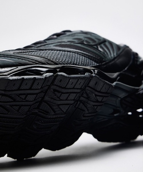 MIZUNO（ミズノ　）の「【MIZUNO】WAVE PROPHECY LS（スニーカー・メンズ・ブラック/ダークグレー・26.5cm/27.5cm/28cm）」の9枚目の写真