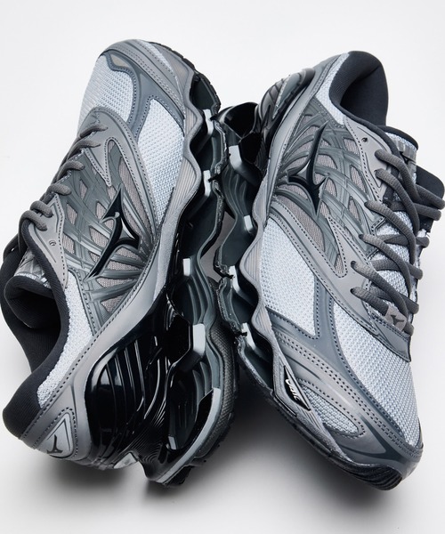 MIZUNO（ミズノ　）の「【MIZUNO】WAVE PROPHECY LS（スニーカー・メンズ・ブラック/ダークグレー・26.5cm/27.5cm/28cm）」の14枚目の写真