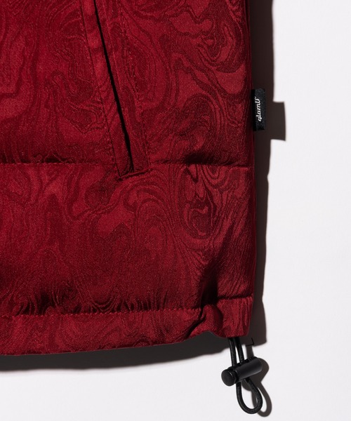 glamb(グラム)の「Paisley Padded Jacket / ペイズリーパデッドジャケット(ダウンジャケット/コート・メンズ・レッド/ブラック・S/M/L)」の17枚目の写真