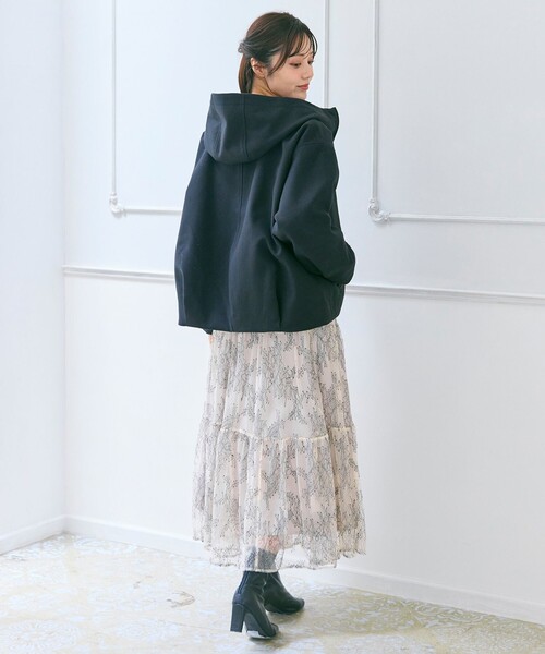 Feroux（フェルゥ）の「フード付きコクーンショート コート（その他アウター・レディース・ピンク系/アイボリー系/ブラック系・SMALL/MEDIUM）」の7枚目の写真