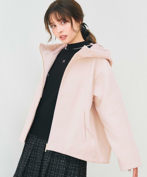 Feroux（フェルゥ）の「フード付きコクーンショート コート（その他アウター・レディース・ピンク系/アイボリー系/ブラック系・SMALL/MEDIUM）」の10枚目の写真