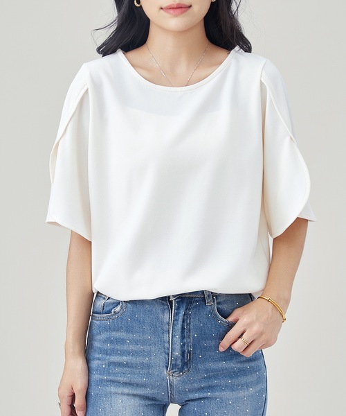 Lace Ladies(レースレディース)の「ソリッドカラー フレア 半袖 クルーネック ブラウス(シャツ/ブラウス・レディース・チャコールグレー/グレー/ブラック/アイボリー・S/FREE)」の2枚目の写真