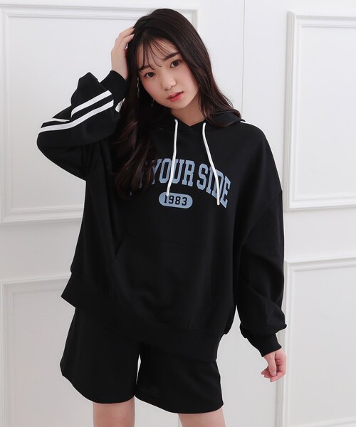 セール】袖ラインパーカ＋ショートパンツセット（セットアップ）｜PINK