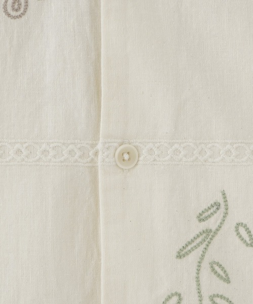 styles(スタイルス)の「WAX LONDON DIDCOT DOODLE EMBROIDERY SS25-SSS-DID-BRX-ECM(シャツ/ブラウス・メンズ・オフホワイト・M)」の4枚目の写真