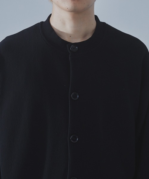 SLICK（スリック）の「【SLICK/スリック】Pleats Knit Crew Neck Cardigan/プリーツニットクルーネックカーディガン（カーディガン/ボレロ・メンズ・チャコールグレー/ブラック/ベージュ・3/2/1）」の12枚目の写真