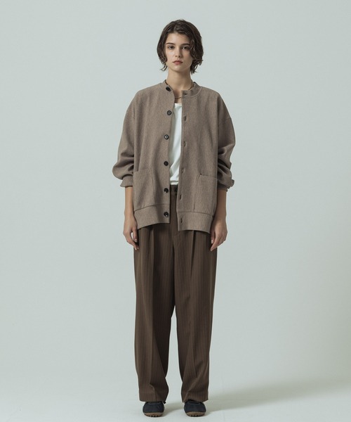 SLICK（スリック）の「【SLICK/スリック】Pleats Knit Crew Neck Cardigan/プリーツニットクルーネックカーディガン（カーディガン/ボレロ・メンズ・チャコールグレー/ブラック/ベージュ・3/2/1）」の18枚目の写真