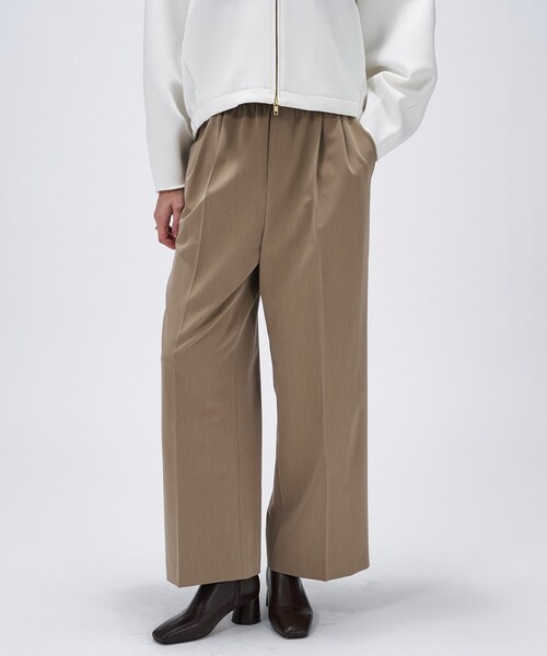 cloenc(クロエンス)の「【セットアップ/マシンウォッシュ】イージータックワイドパンツ(その他パンツ・レディース・ナチュラル/ダークグレー・02/03/01)」の2枚目の写真